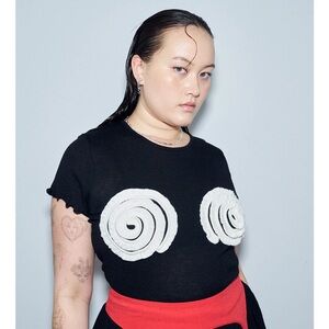 NWT fashion brand company black swirl boobs tshirt large